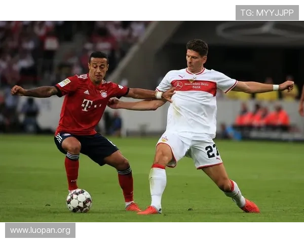 球探网即时比分为足球迷提供详细的比赛数据和比分走势满足用户的深度分析和预测需求