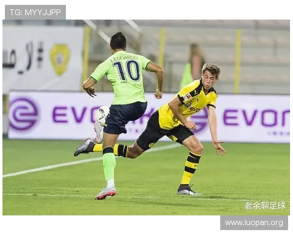 球探网足球即时比分比分分析报告，助你深入了解比赛背后的战术布局